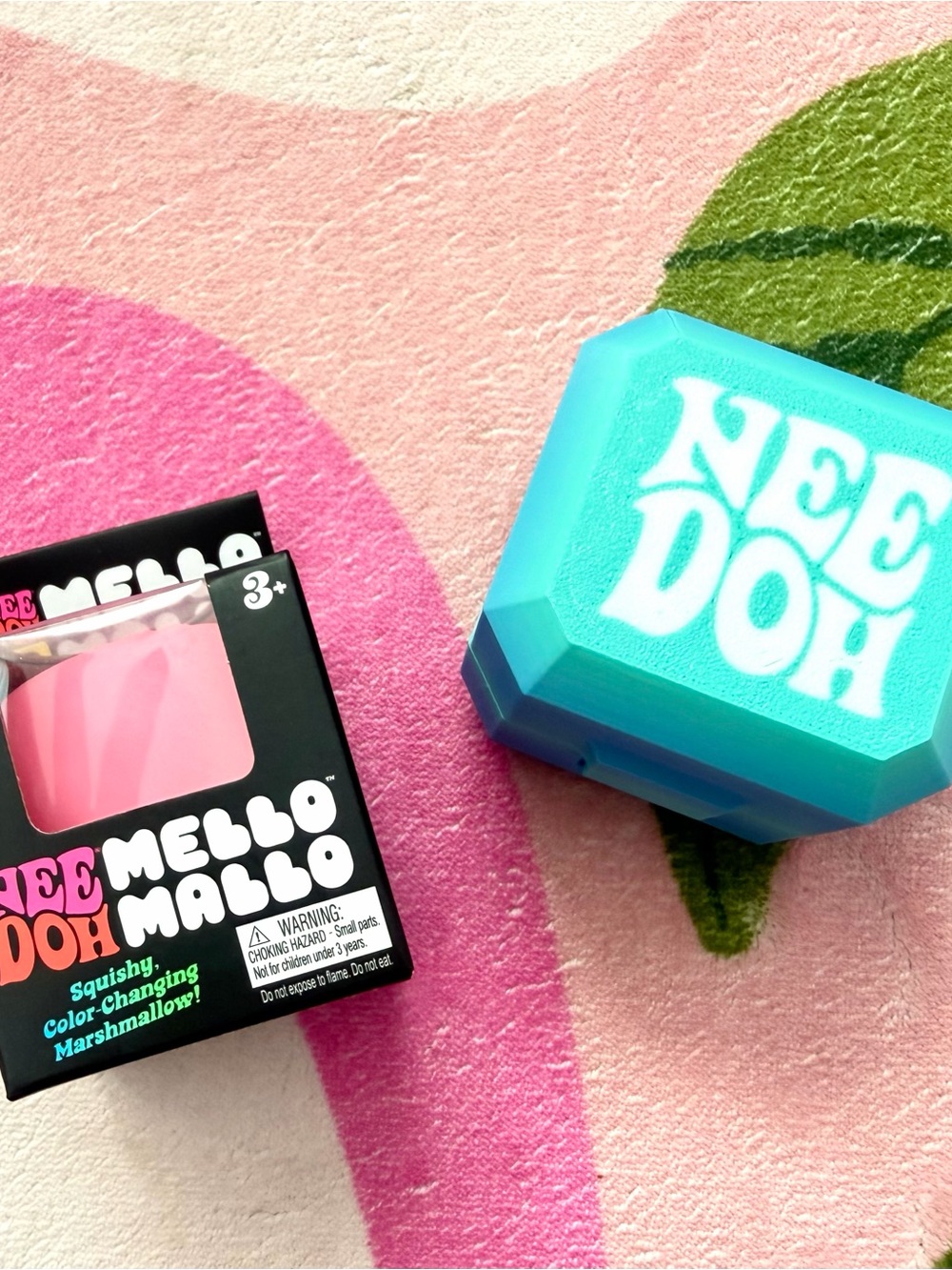 NeeDoh Mello Mallo Color-Change Squishy Toy - Blue & Pink